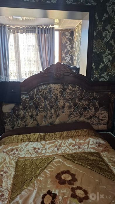 Спальный гарнитур