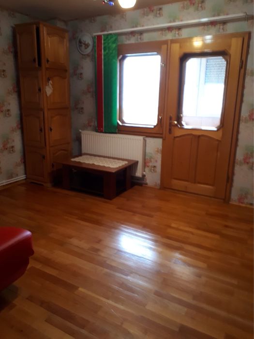 De vanzare ap 3 camere