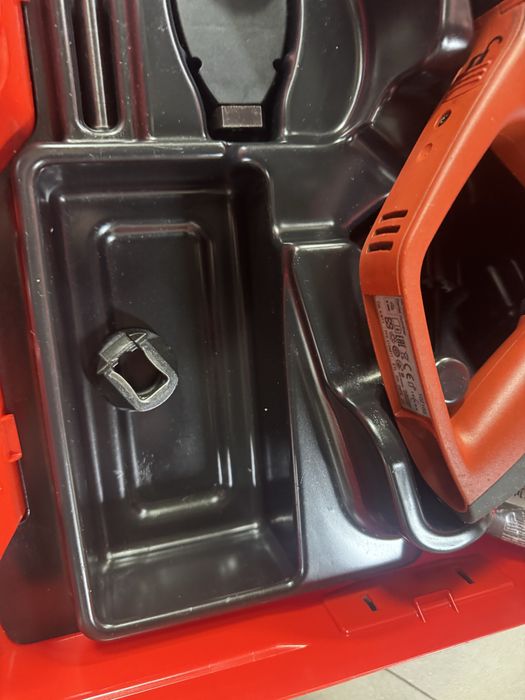 Pistol cuie HILTI DX76