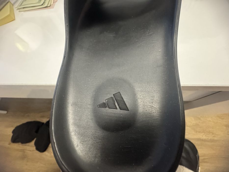 Леки и удобни джапанки адидас