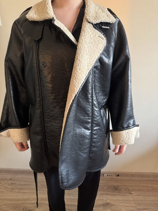 Кожанный короткий трендч