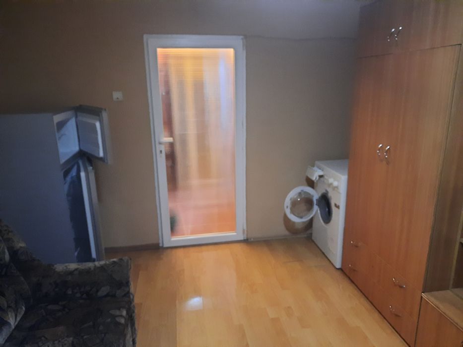 Se închiriază garsonieră