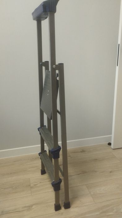 Продам стремянку