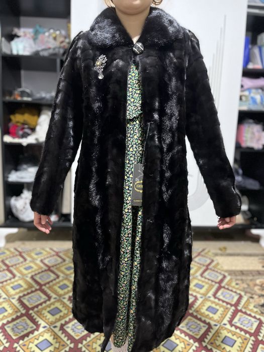 шуба сатылады !!