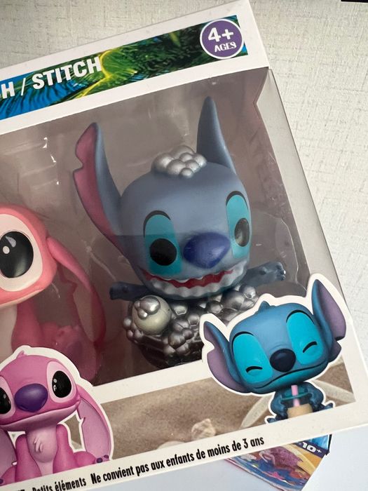 Лот играчки - фигурки и касичка Стич, Stitch, бутилка за вода, креативен комплект сфера с русалка