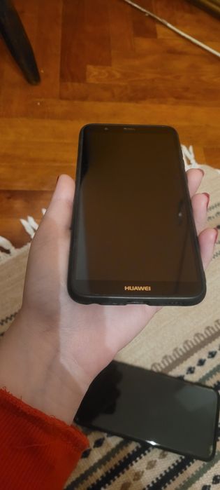 Telefon Huawei P smart