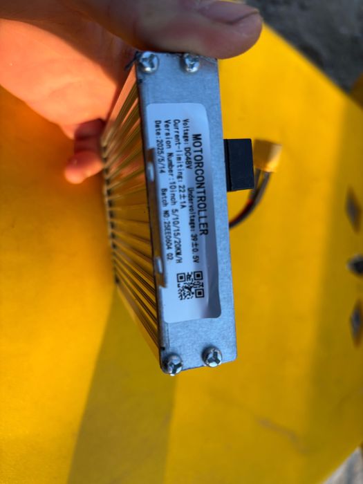 Controller pentru trotinetă electrică