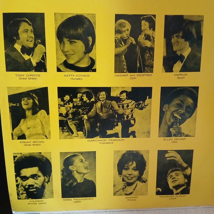 Пластинка сборник в отличном .двойной