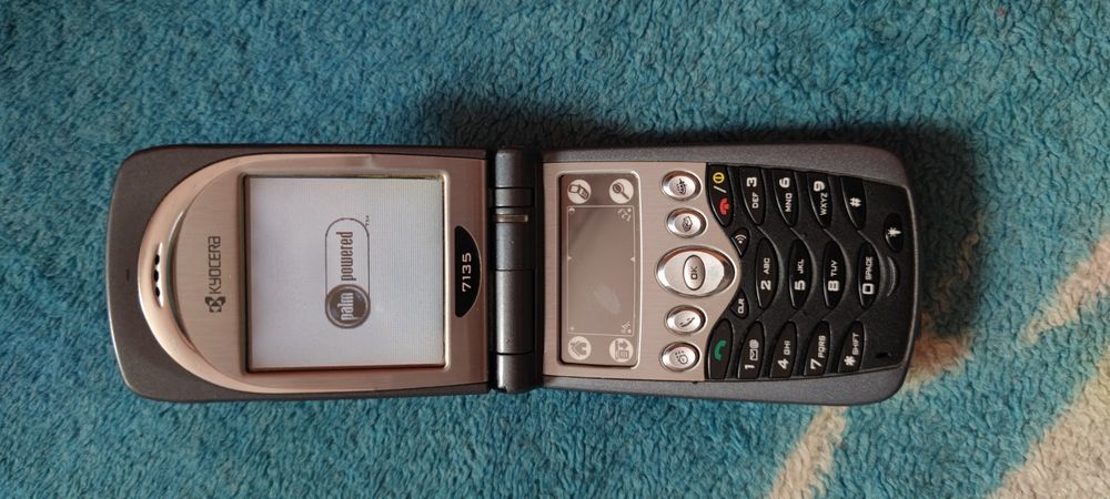 Telefon mobil de colecție