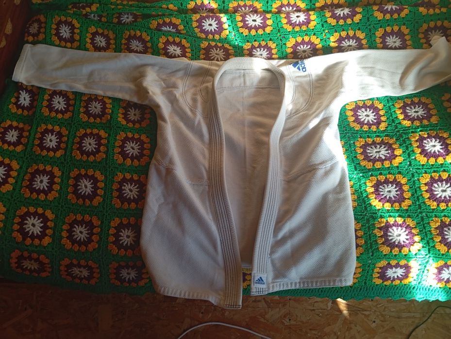 Кимана тэквандо и джиуджитсу