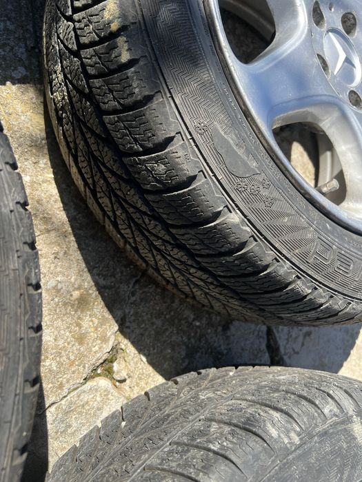 Джанти с зимни гуми 16-ки за mercedes