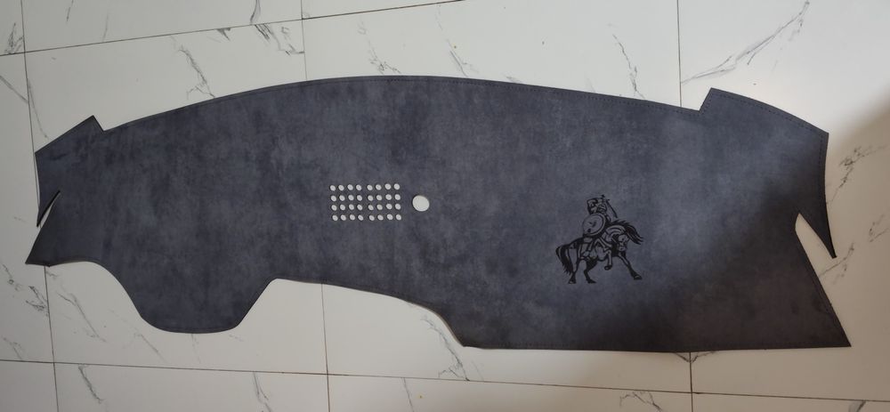 Накидка на панель    Hyundai Elantra