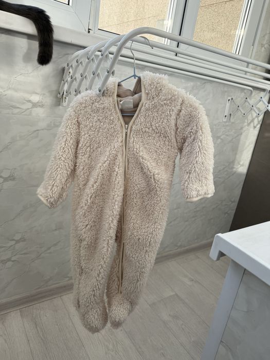 Продам детские комбинезоны