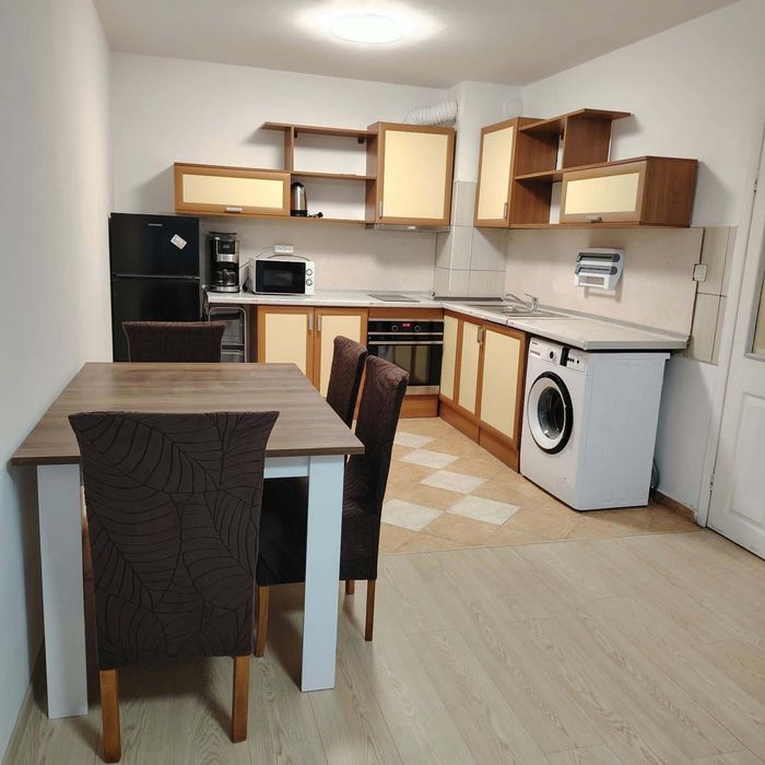 Дава се под наем Двустаен апартамент в Варна, Аспарухово - 68 кв.м за 510 € - Снимка #3