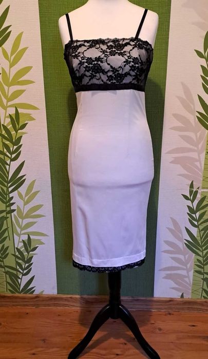 Rochie midi de ocazie de culoare alb, marimea M, marca Rinascimento