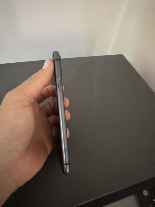Iphone 11 srochno sotiladi