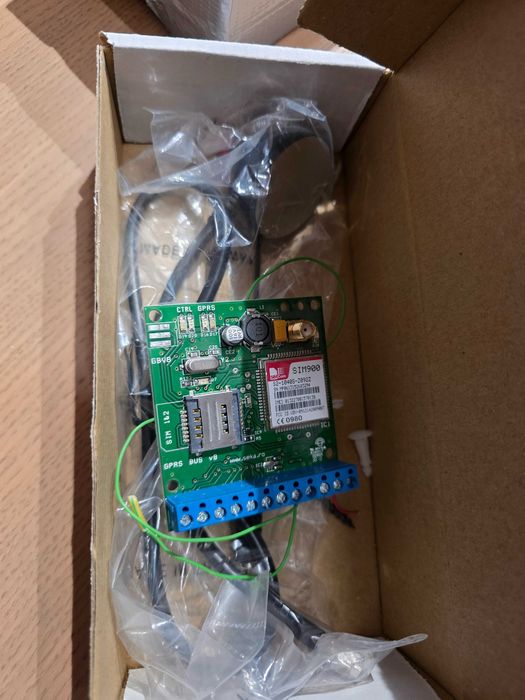 Modul GPRS Seka cu antena pentru siateme de alarma