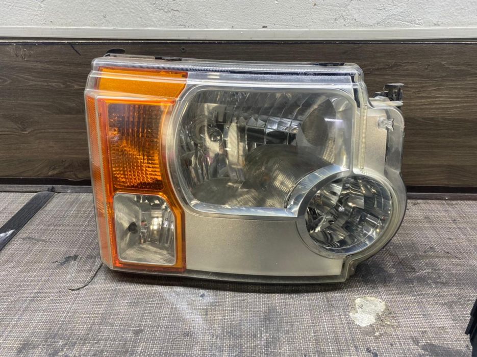 Фары Land Rover Discovery LR3.