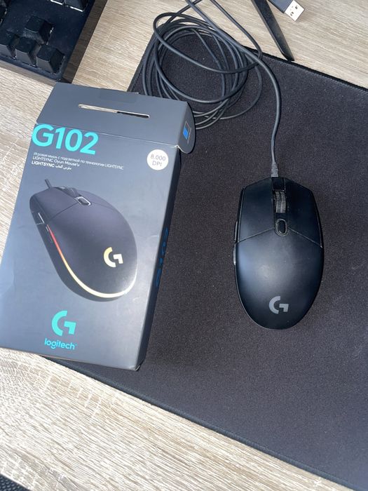 Mouse Loghitech G102