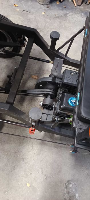 Бензинова триколка 7 к.с.