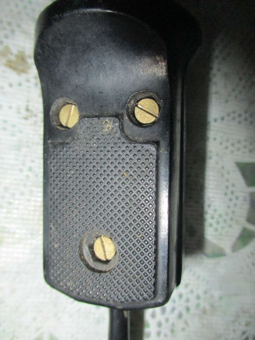 Телевизор Юность  работещ с нов кинескоп и аксесоари -слушалки и др.