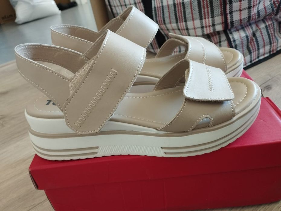 Продам сандали в отличном состоянии