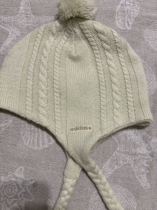 Продам шапку оригинал Adidas