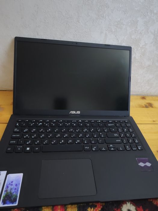 Ноутбук Asus Vivobook