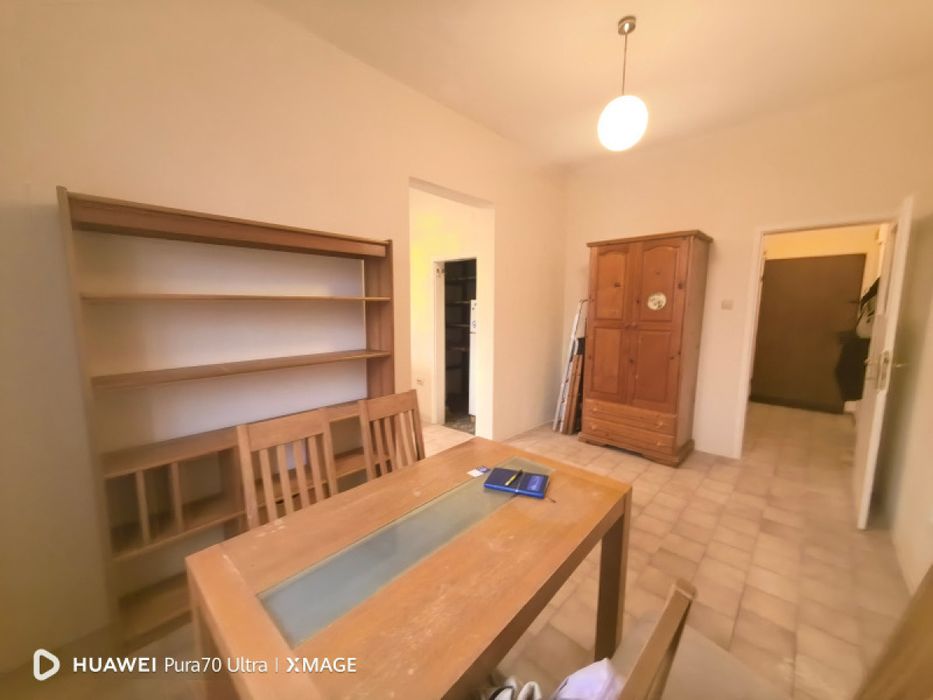 Двустаен апартамент в Оборище