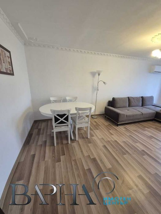 Дава се под наем Двустаен апартамент в Варна, Център - 62 кв.м за 428.91 € - Снимка #6