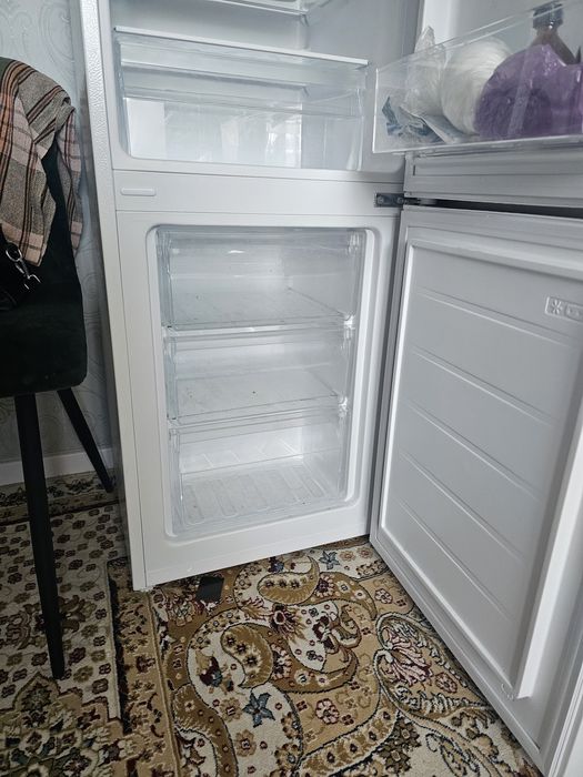 Продам холодильник!