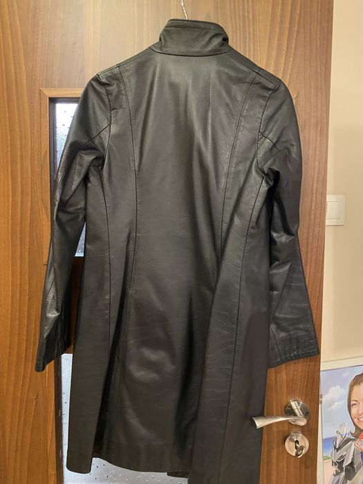 Дамско кожено яке