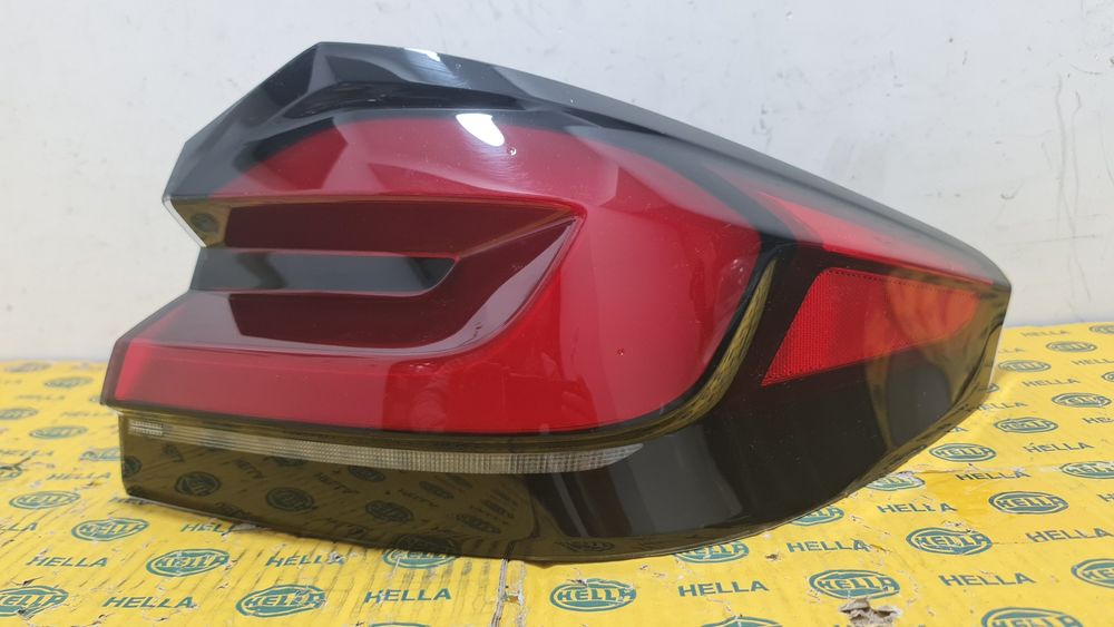 Lampa tripla stop led BMW 5 G30 lci facelift 8493812 sedan