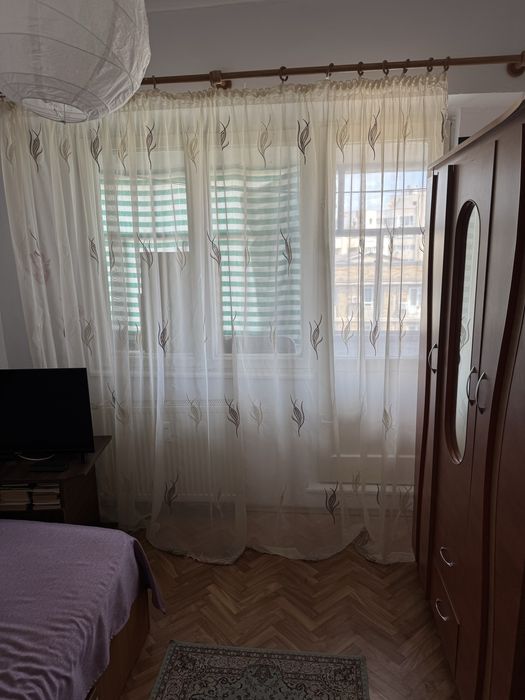 Apartament cu 3 camere de vanzare Bloc Unirea