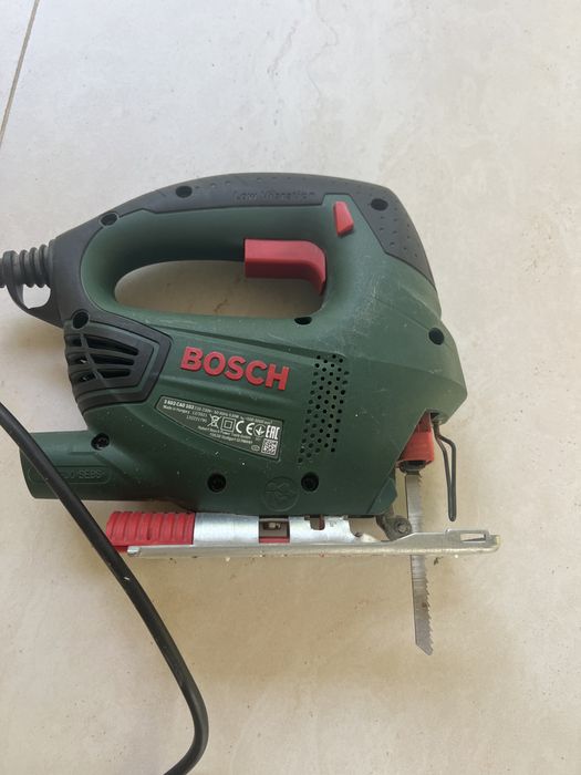 Продам лобзик и циркулярку BOSCH.