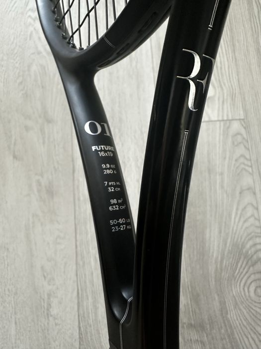 Тенис ракета Wilson RF 01 Future 16x19 280 гр.