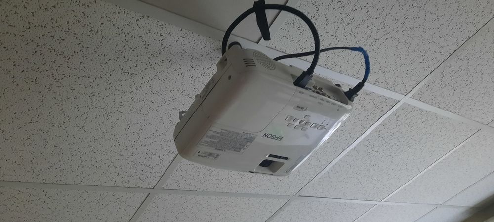 Проектор EPSON 2019