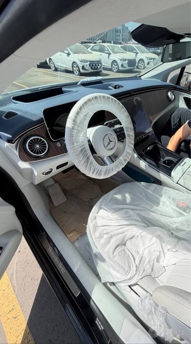 Mercedes eqe 500 4 matic  2025