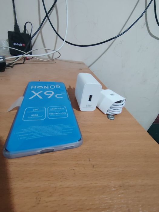 Honor c9. 8/256 g