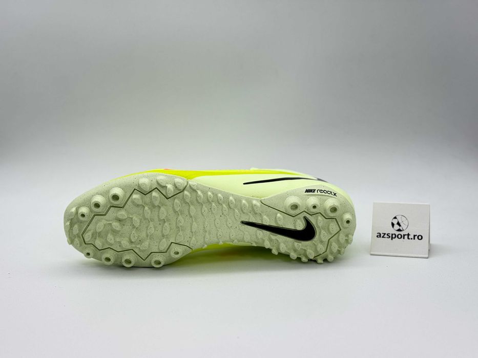 Nike ReactX Phantom 6 Low PRO TF (40; 40,5; 41)