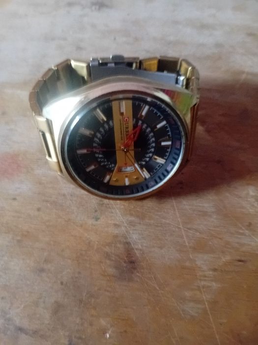 Curren сағытты өте мықты сағат жаңа