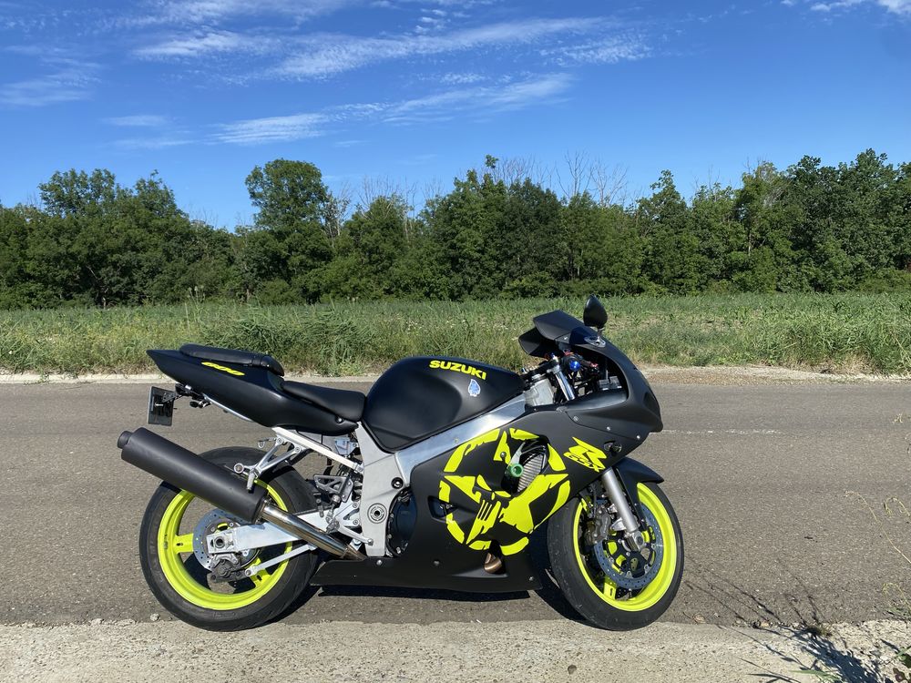 gsxr Botosani Auto moto si ambarcatiuni OLX.ro