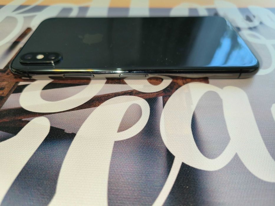 iPhone x negru 64g impecabil