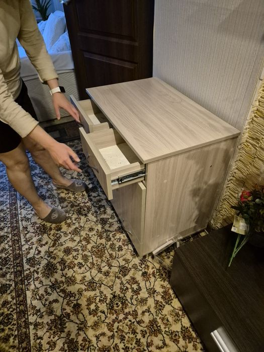 Продам Тумбу-комод