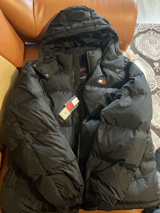 Geaca tommy jeans noua cu eticheta