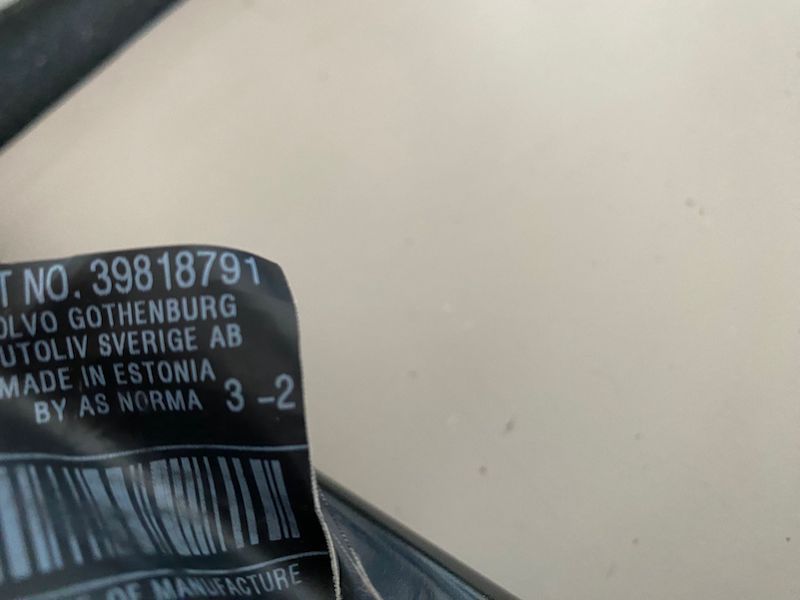Centura fata stanga VOLVO XC70 V70 2014-2016 39818791