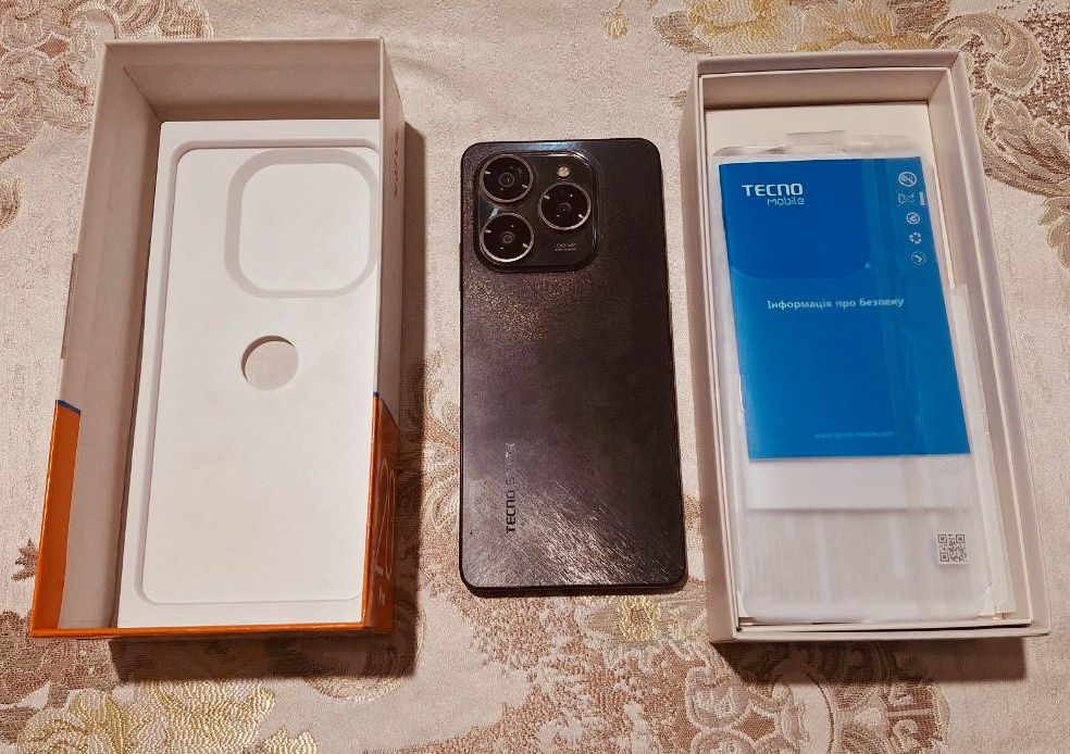 Kafolatlangan narxda siz uchun Tecno Spark 20 pro