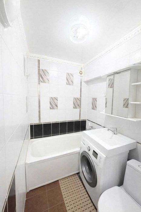Продам 2 комнатную Электрон