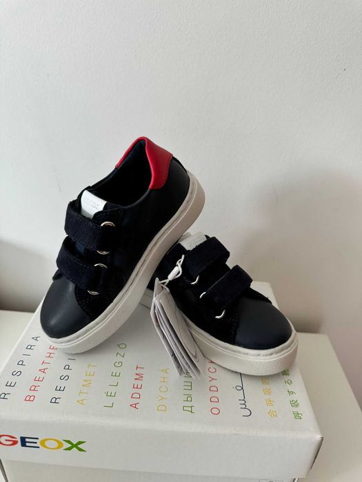 Детски Geox 24 номер.