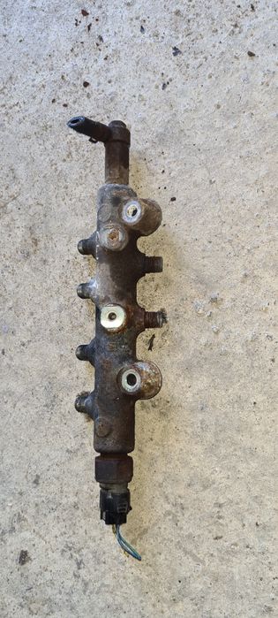 Rampa injectoare,pompă vacuum,egr,fulie mazda 5,2.0 D